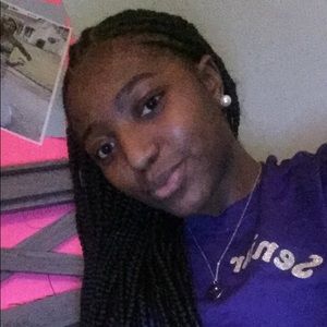 Meet your Posher, Hope